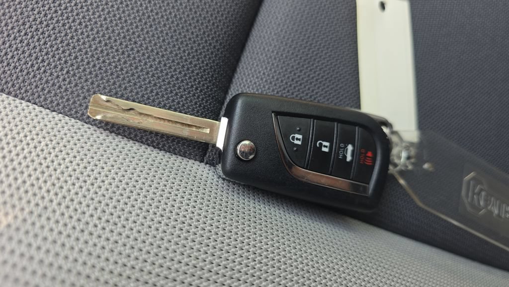 Used 2026 Toyota Corolla LE FWD image 25