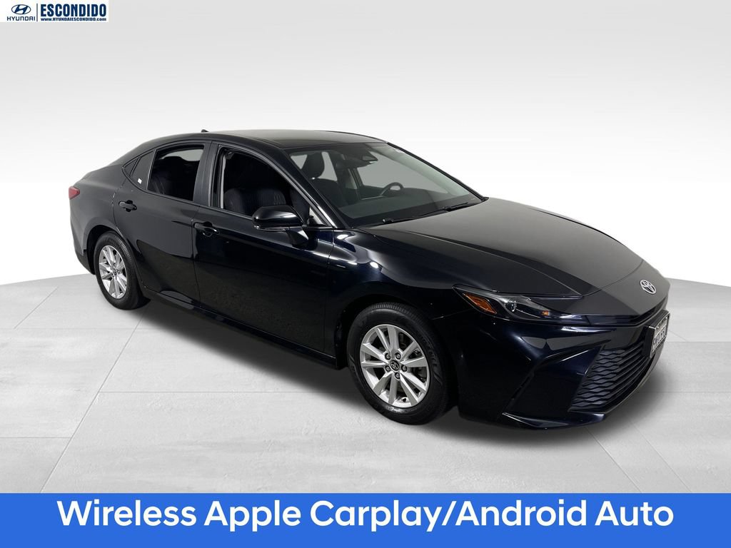 Used 2025 Toyota Camry LE FWD image 7