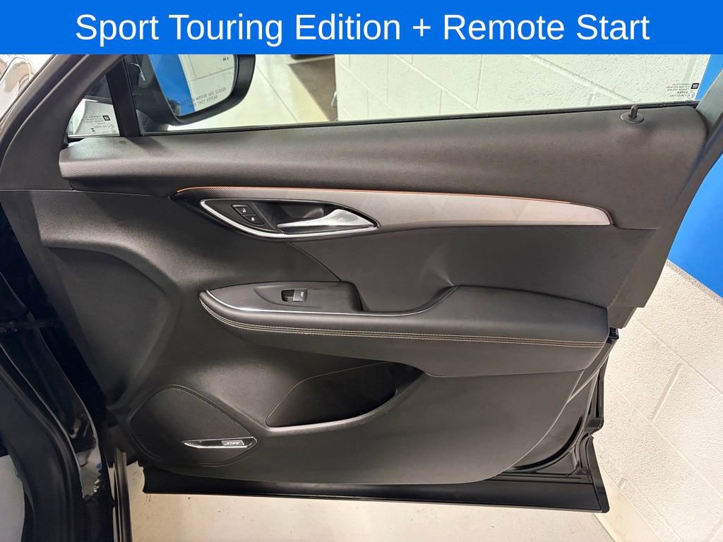 Used 2025 Buick Envision Sport Touring image 24
