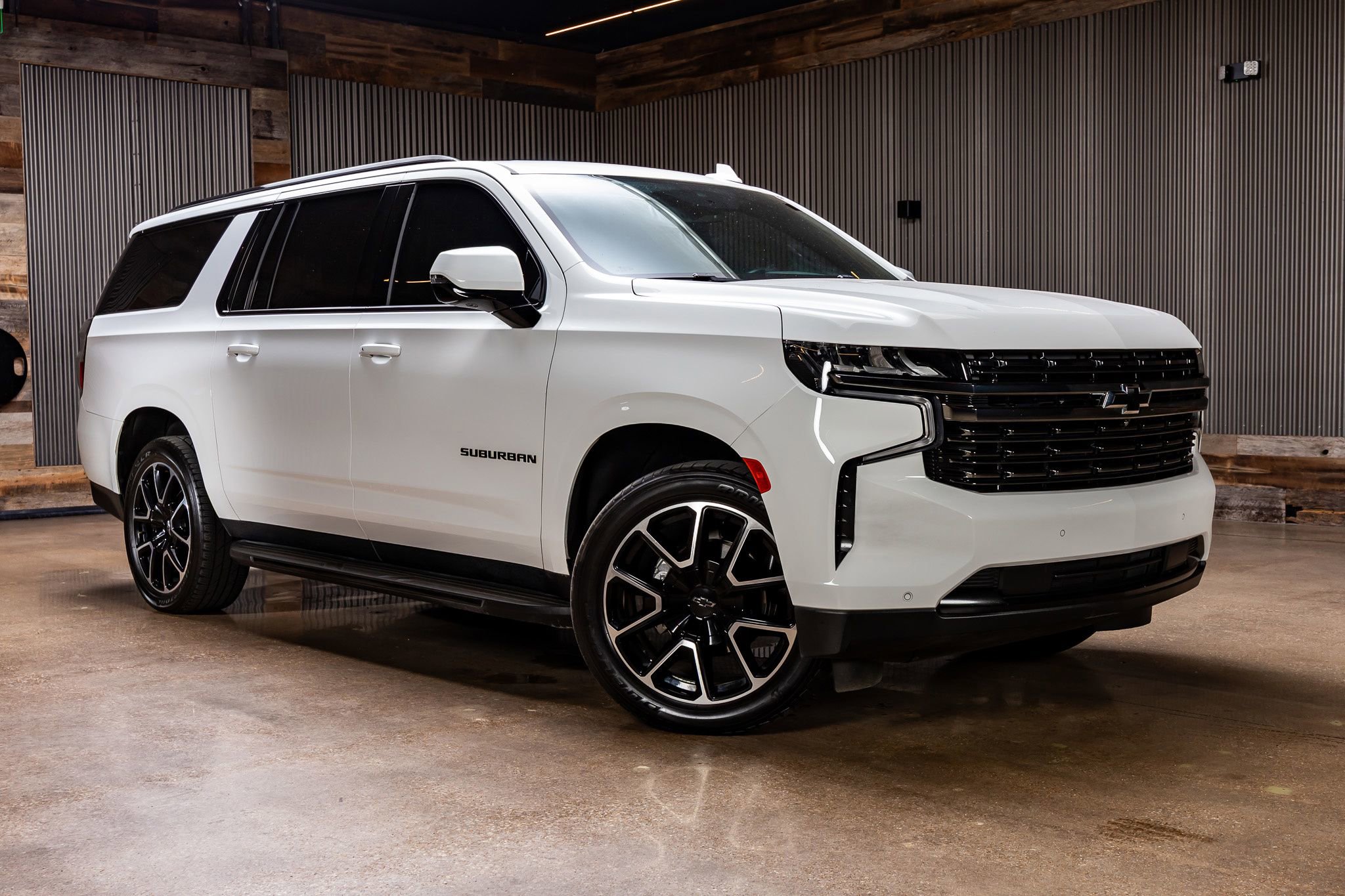 Used 2021 Chevrolet Suburban RST w/ Luxury Package