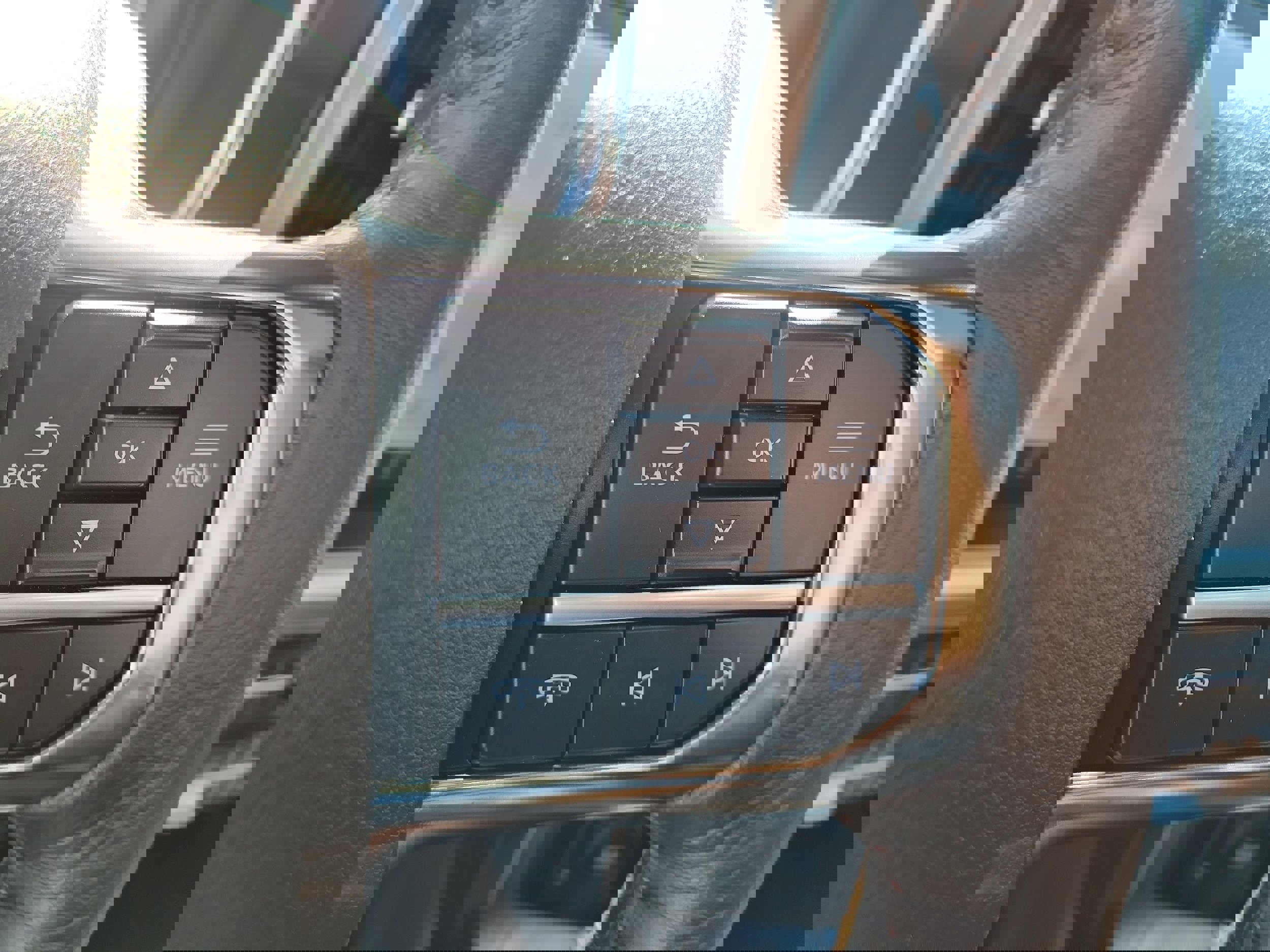 Certified 2023 Ford F150 King Ranch w/ Equipment Group 601A High image 27