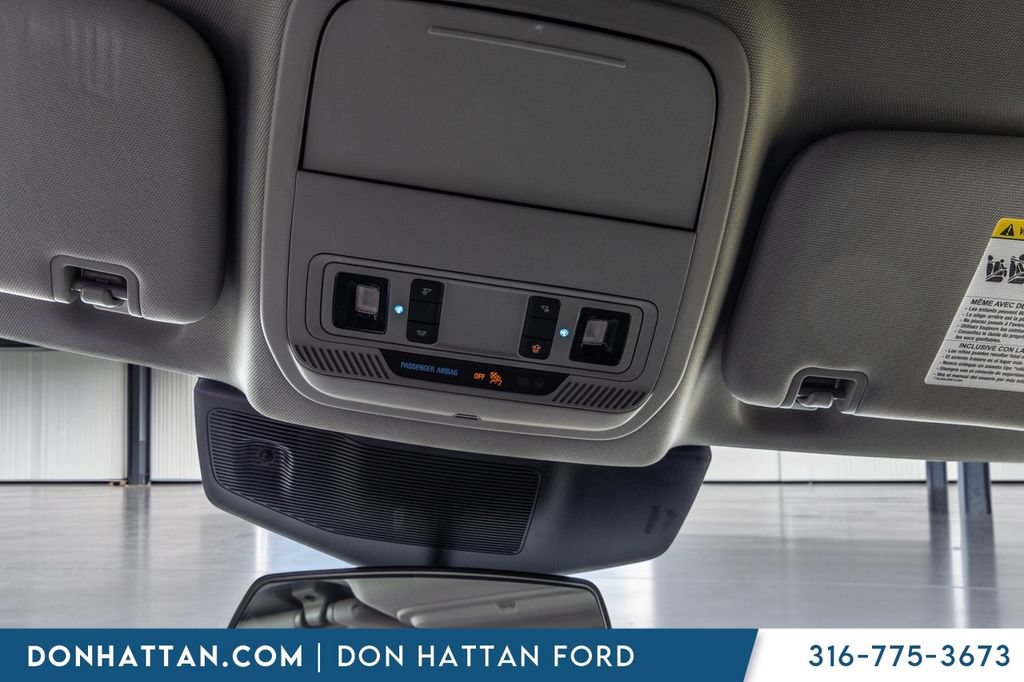 Used 2021 Ford Explorer XLT AWD/4WD image 14