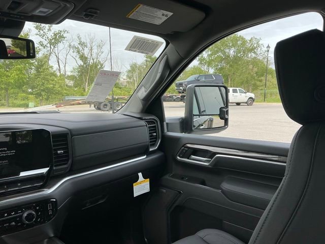 New 2026 Chevrolet Silverado 3500 LTZ w/ LTZ Plus Package AWD/4WD image 28