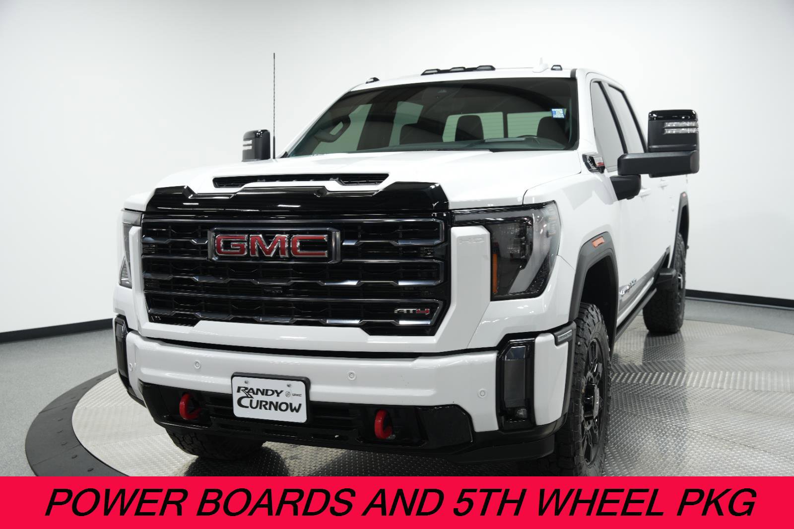 Used 2024 GMC Sierra 2500 AT4 w/ AT4 Premium Plus Package image 3