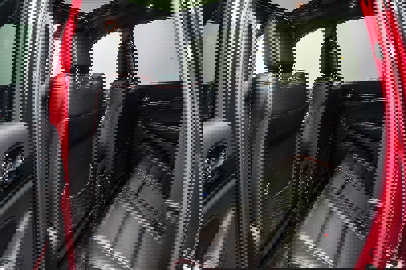 Used 2019 Jeep Grand Cherokee Trailhawk w/ Trailhawk Luxury Group image 19