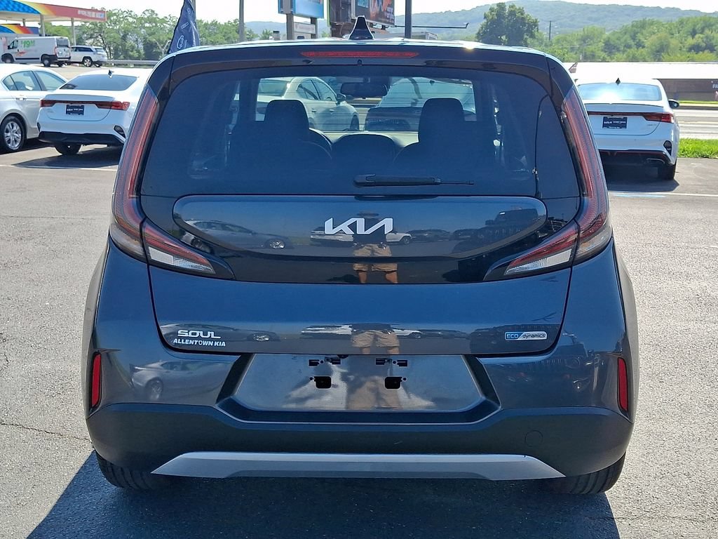 Certified 2023 Kia Soul EX FWD image 5