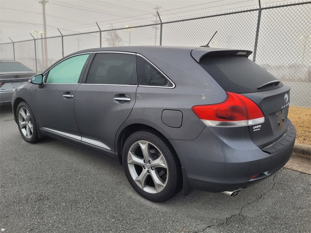 Used 2015 Toyota Venza XLE image 4