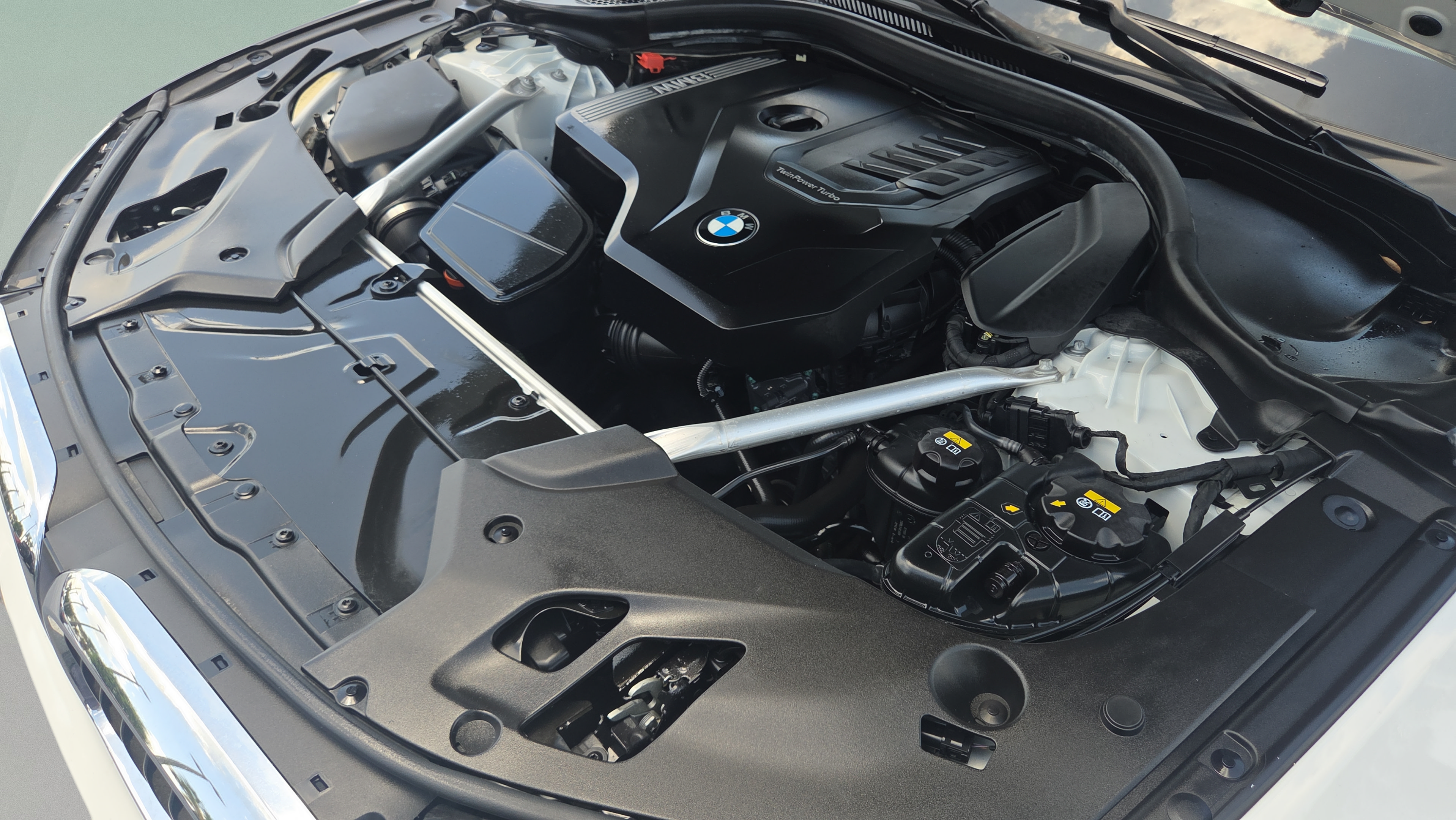 Used 2020 BMW 530i w/ Convenience Package RWD image 20