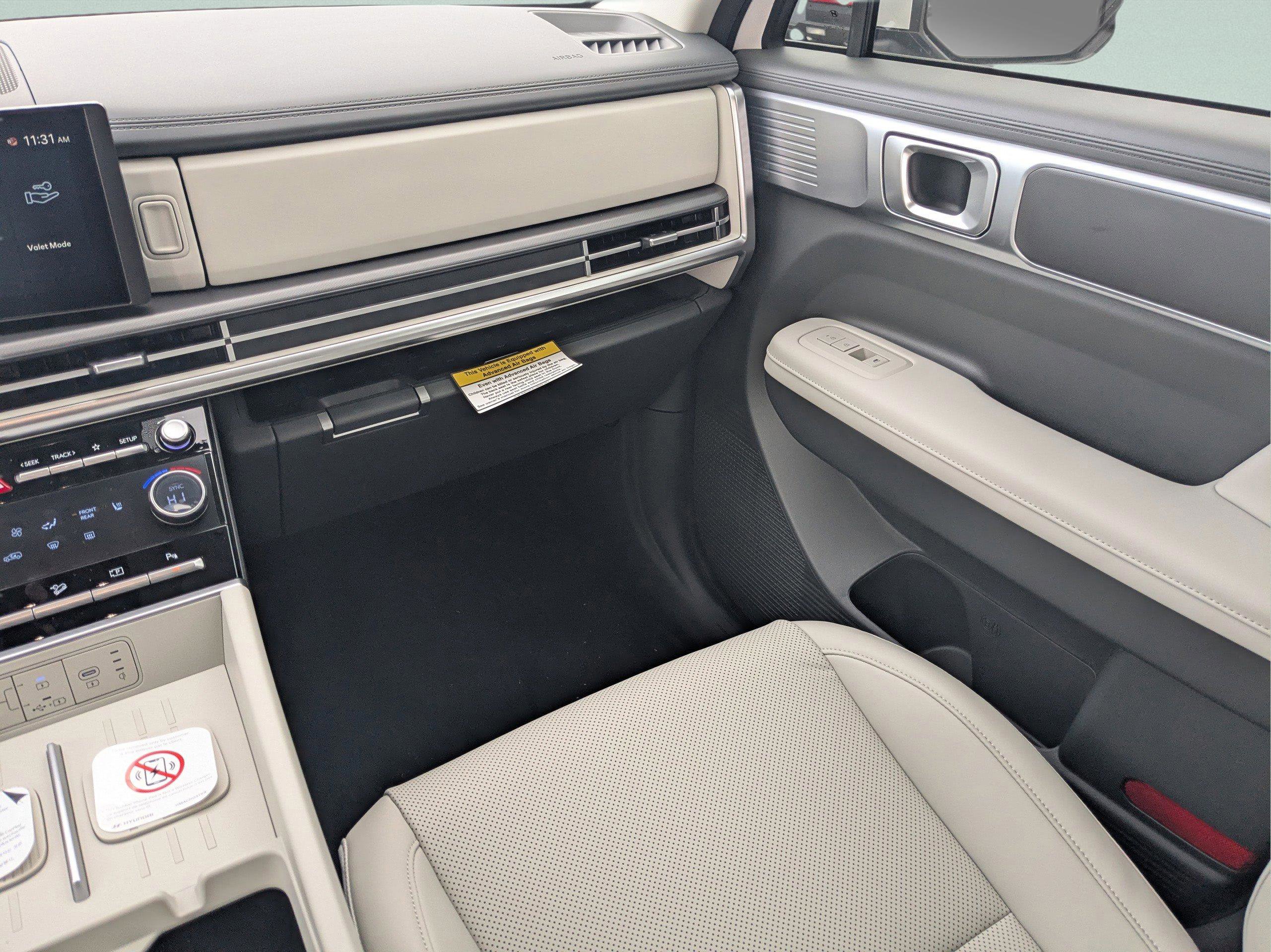 New 2026 Hyundai Santa Fe SEL FWD image 14