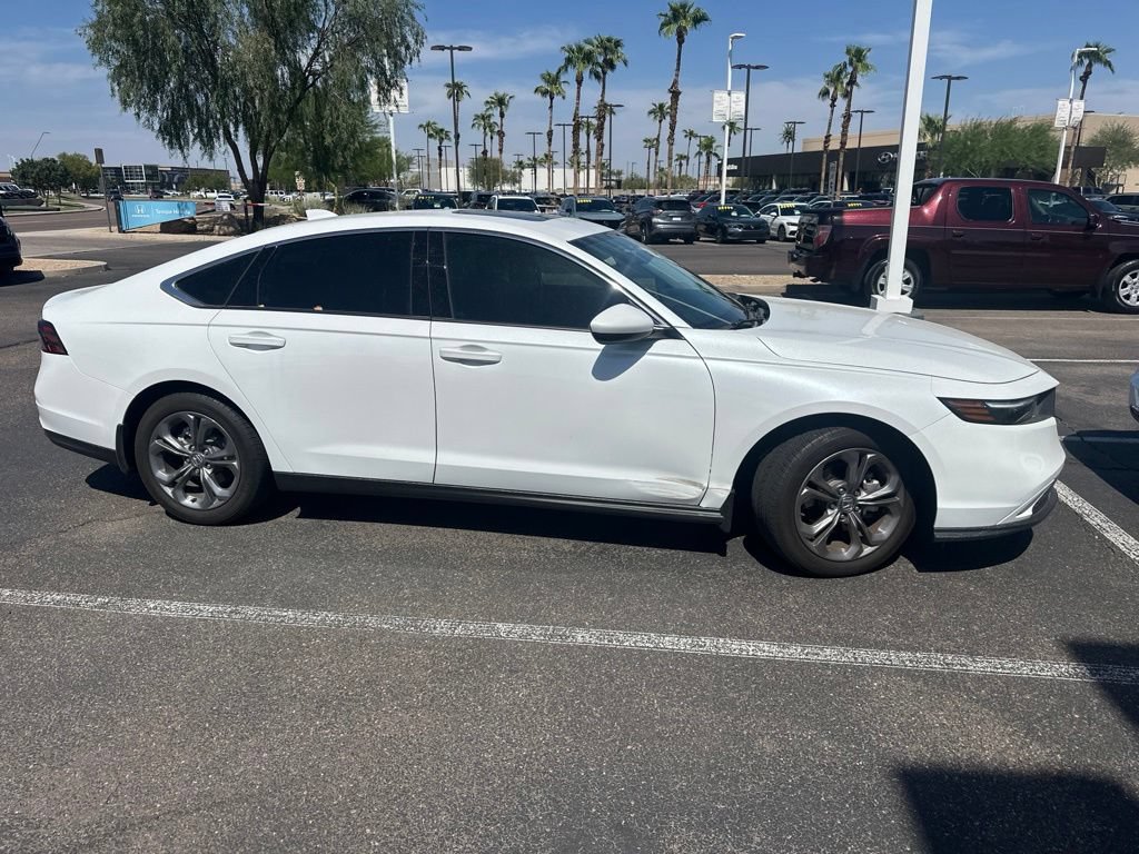 Used 2024 Honda Accord EX image 3