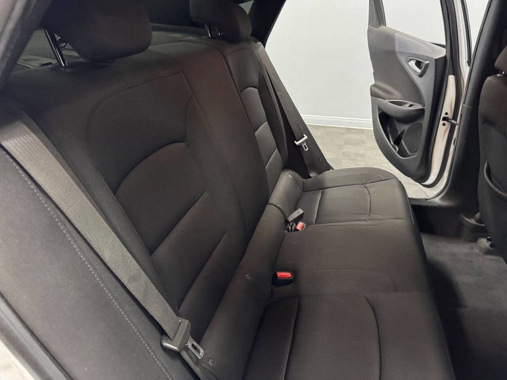 Used 2019 Chevrolet Malibu LS image 52