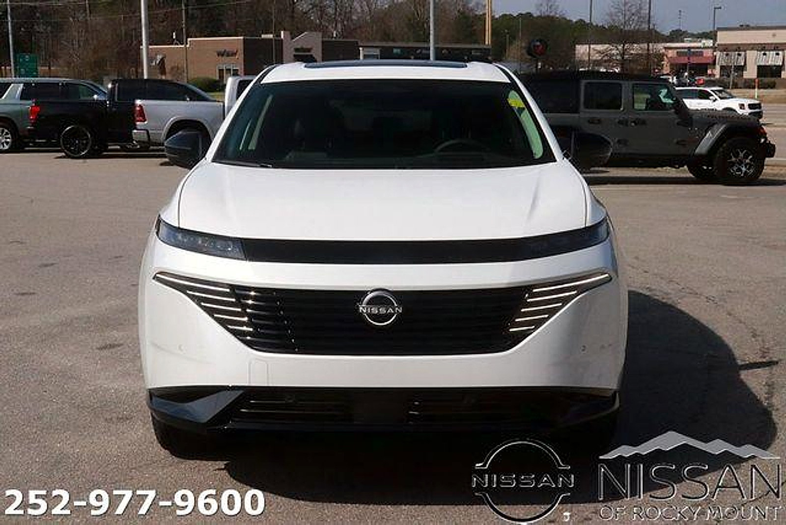 New 2026 Nissan Murano Platinum w/ Cargo Package AWD/4WD image 2