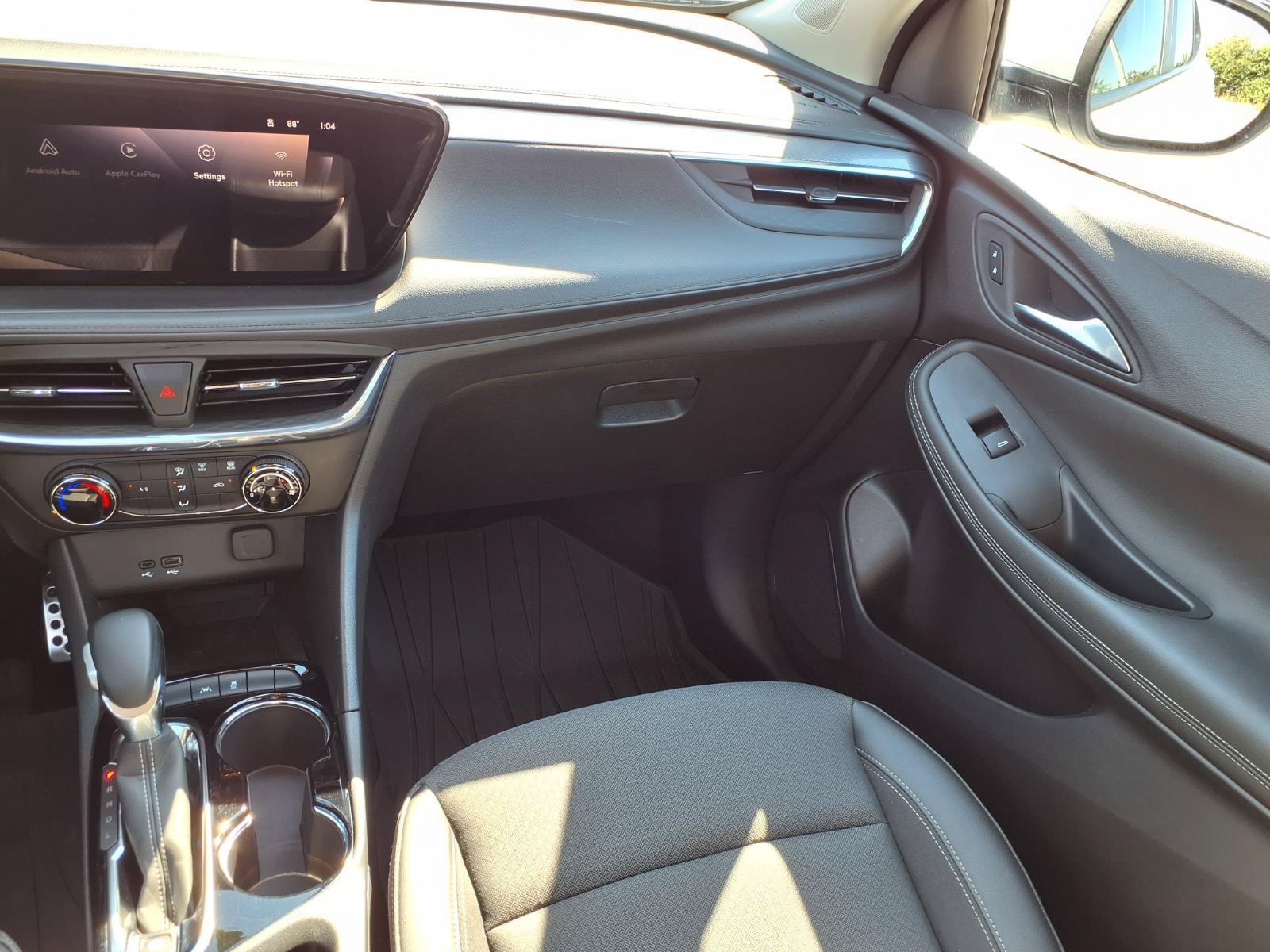 Used 2025 Buick Encore GX Preferred FWD image 4