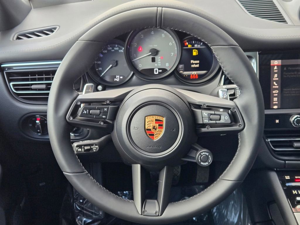 New 2026 Porsche Macan S image 15