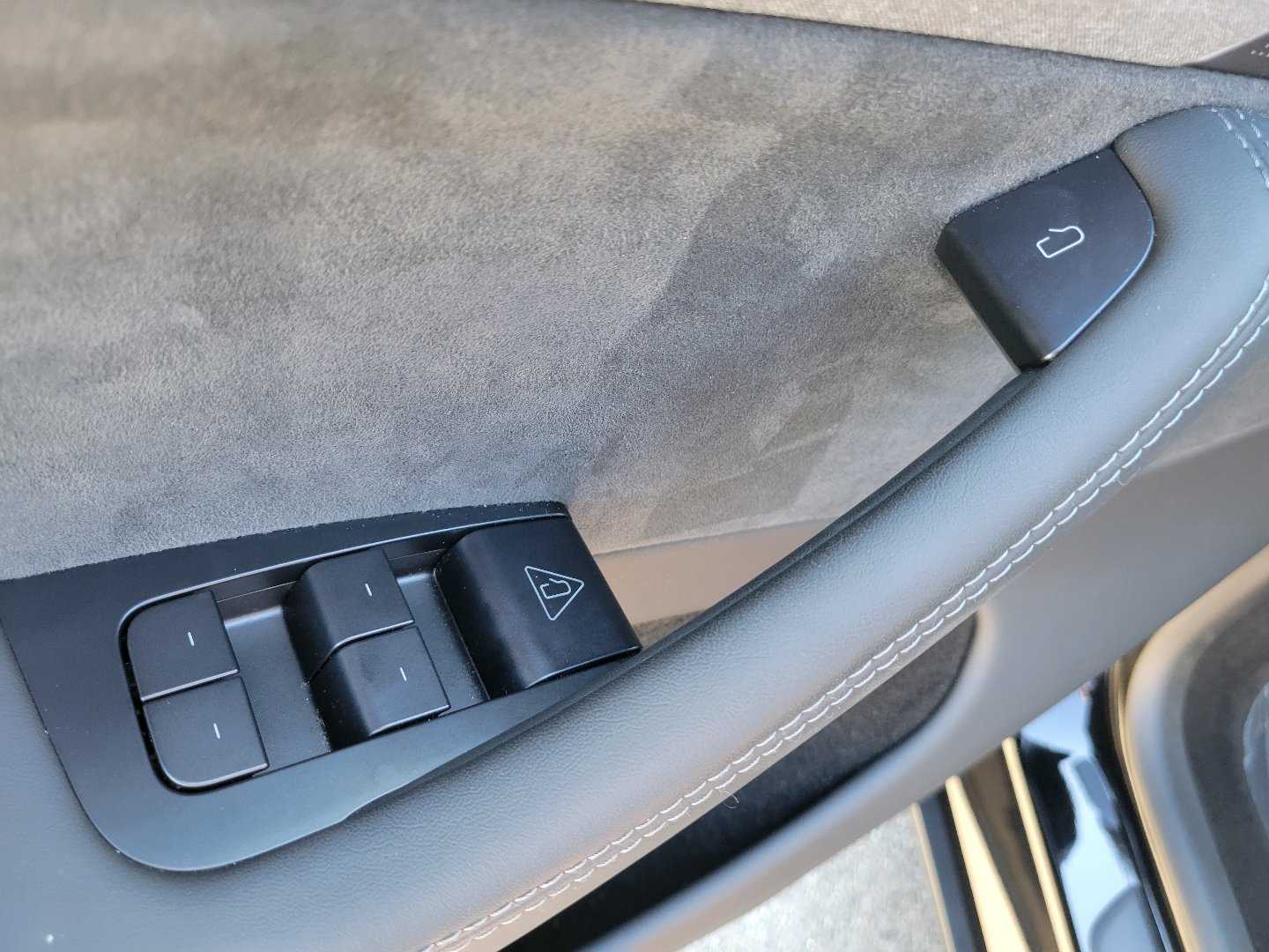 Used 2026 Tesla Model Y AWD image 20