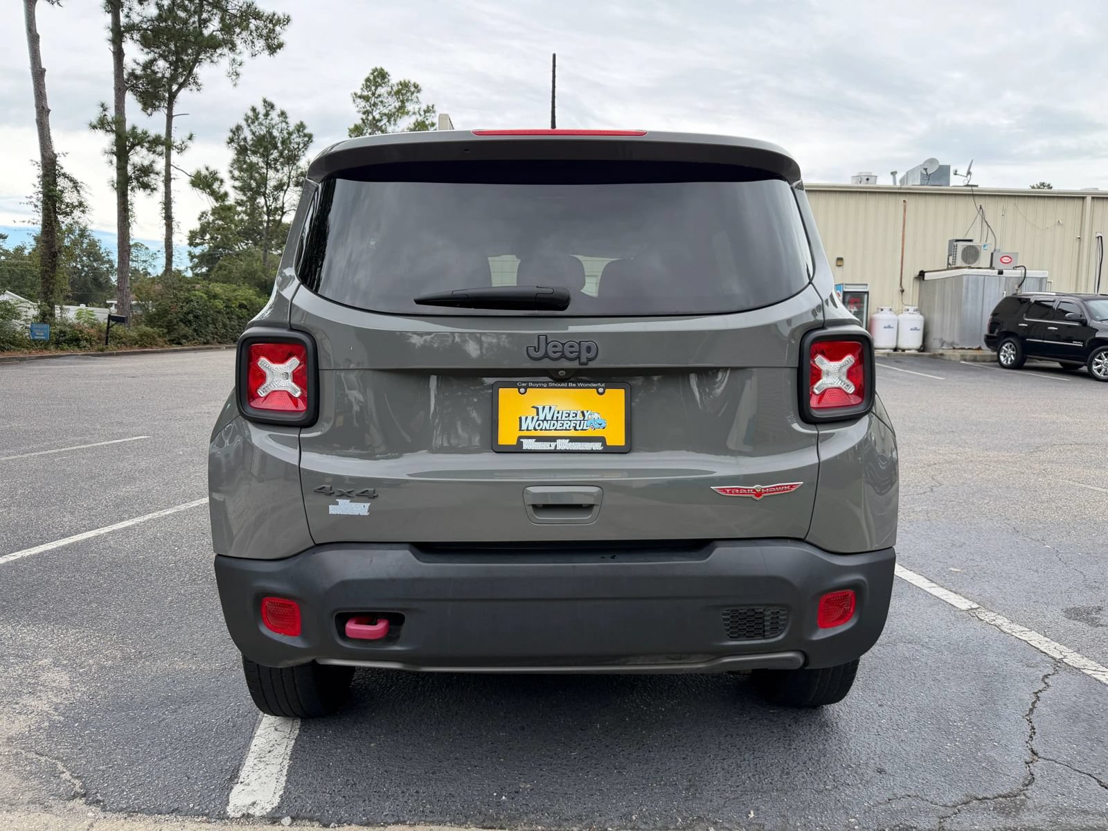 Used 2020 Jeep Renegade Trailhawk w/ Cold Weather Group AWD/4WD image 7