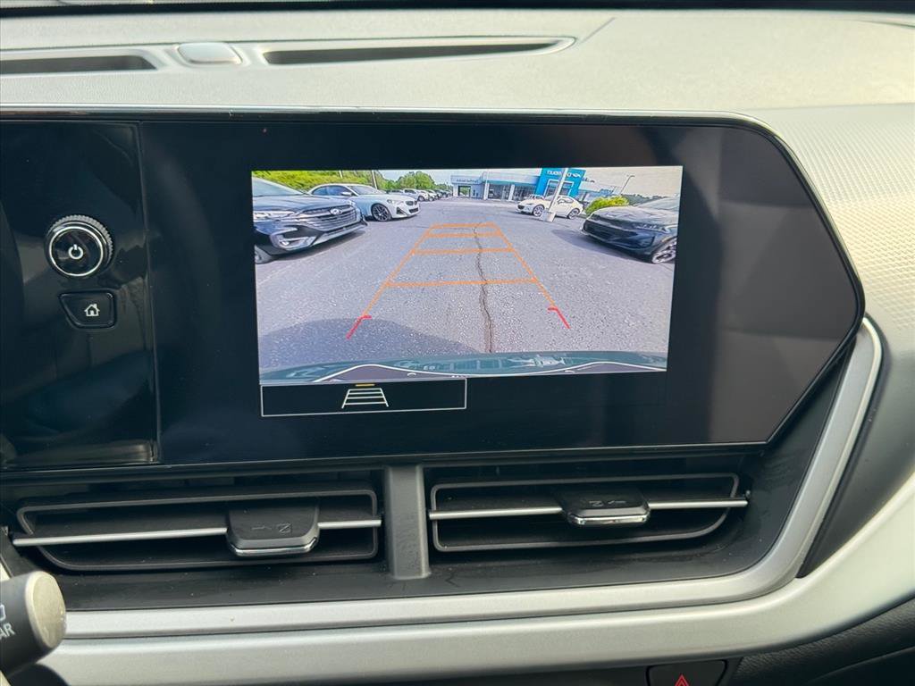 Used 2026 Chevrolet Trax LS FWD image 23