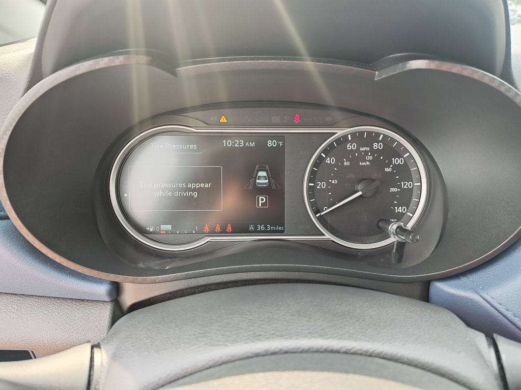 Used 2025 Nissan Versa SV FWD image 18