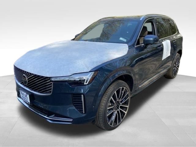New 2026 Volvo XC90 B6 Plus AWD/4WD image 3