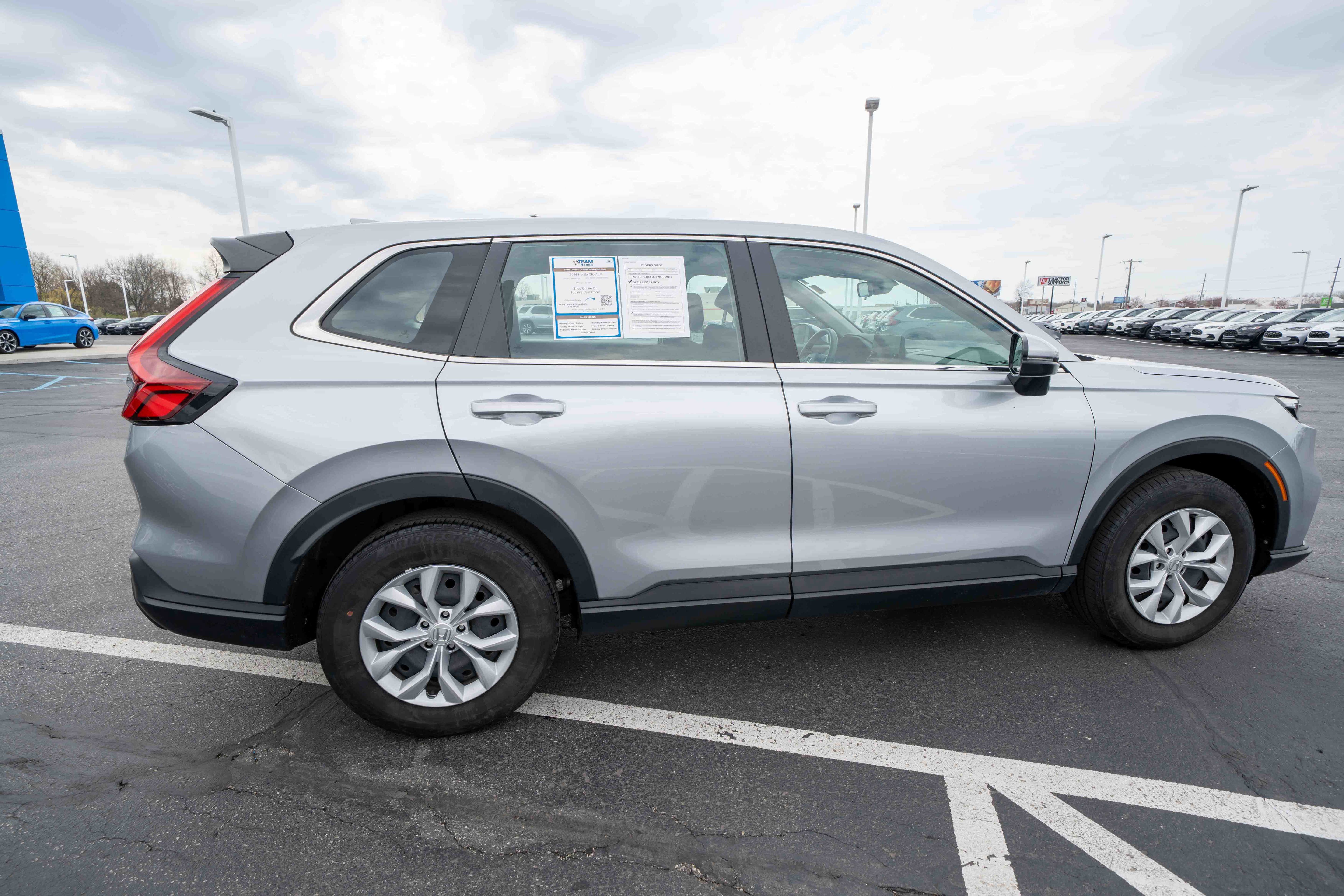 Used 2024 Honda CR-V LX image 6