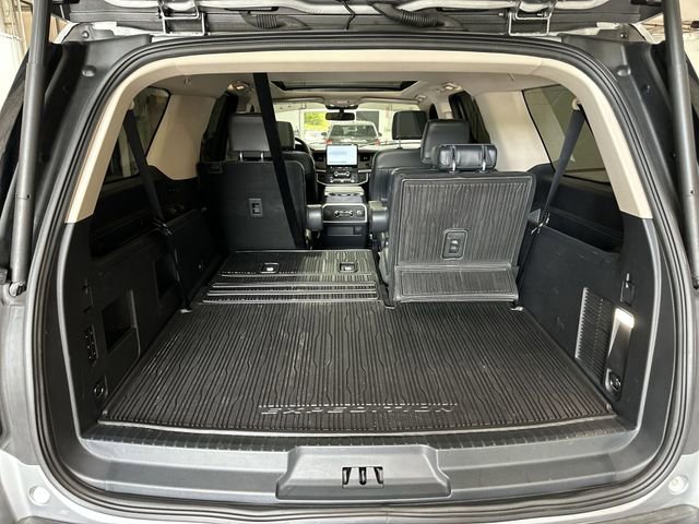 Used 2023 Ford Expedition Max XLT AWD/4WD image 25