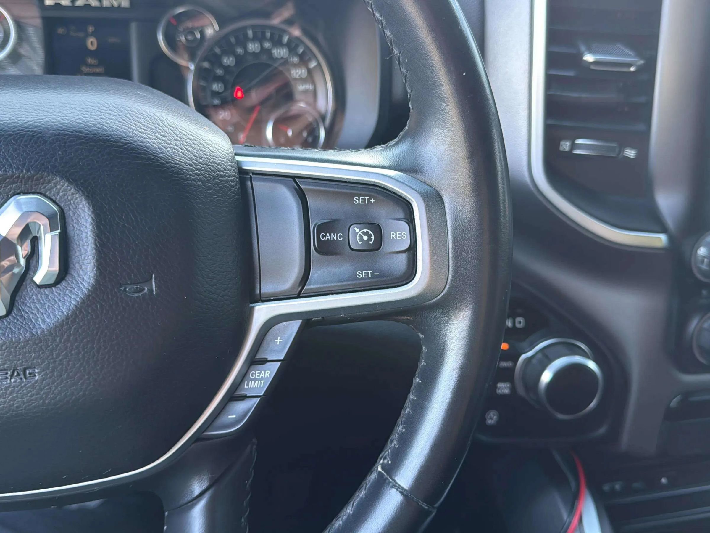 Used 2019 RAM 1500 Big Horn image 18