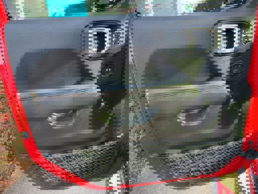 Used 2020 Jeep Wrangler Unlimited Rubicon w/ Quick Order Package 28Y Recon image 12