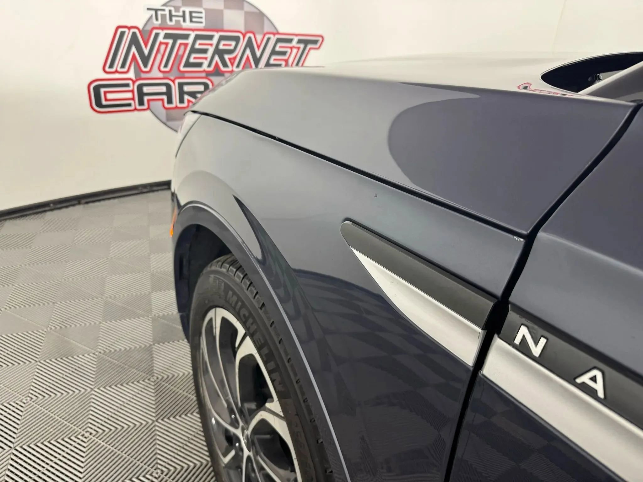 Used 2024 Lincoln Nautilus Reserve w/ Equipment Group 202A image 27