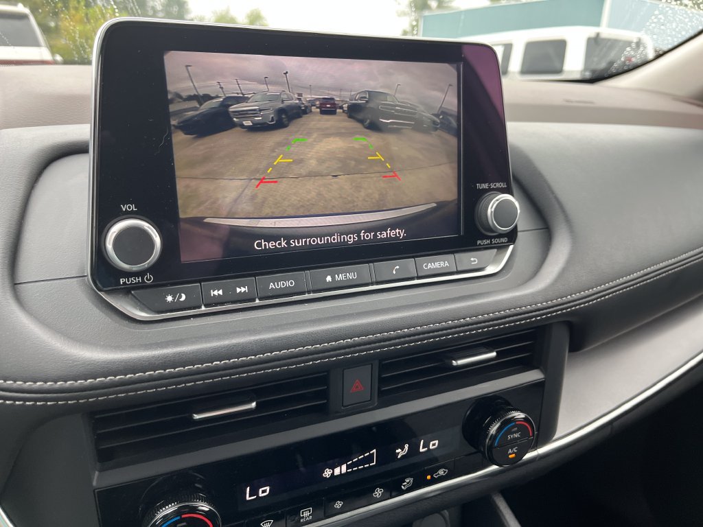 Certified 2023 Nissan Rogue SV AWD/4WD image 18