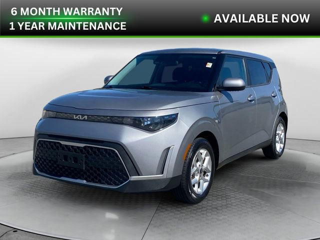 Used 2023 Kia Soul LX w/ LX Technology Package image 1