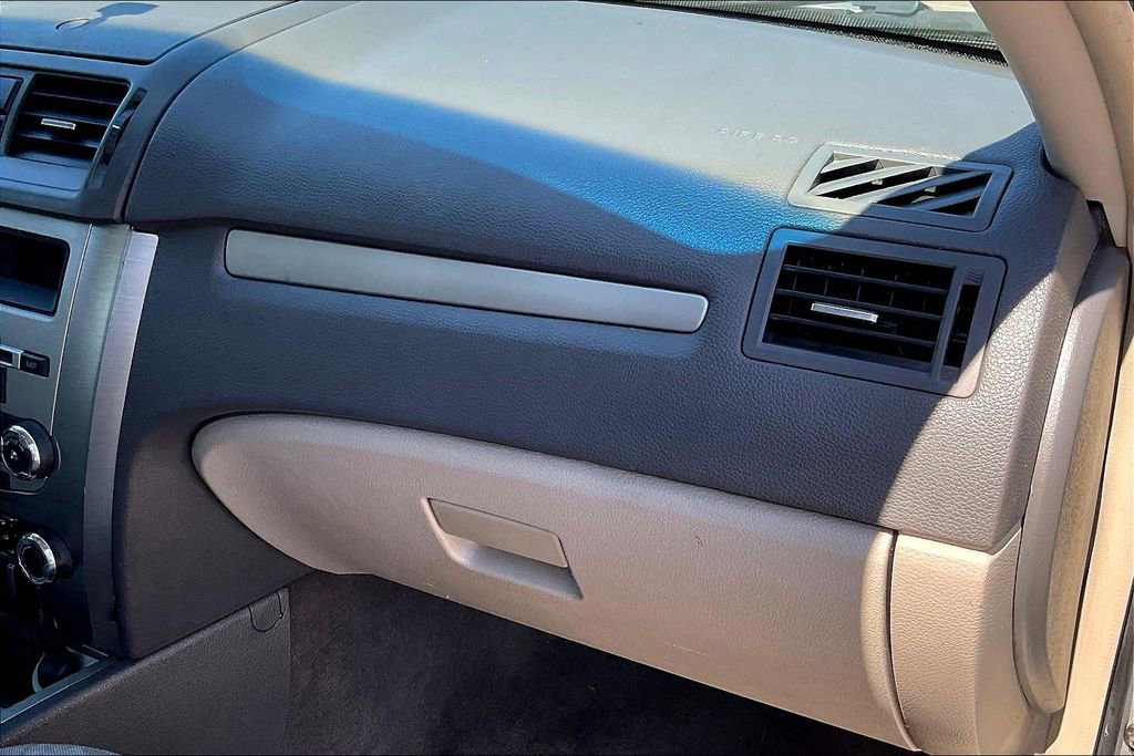 Used 2011 Ford Fusion SE w/ 201A Rapid Spec Order Code image 16