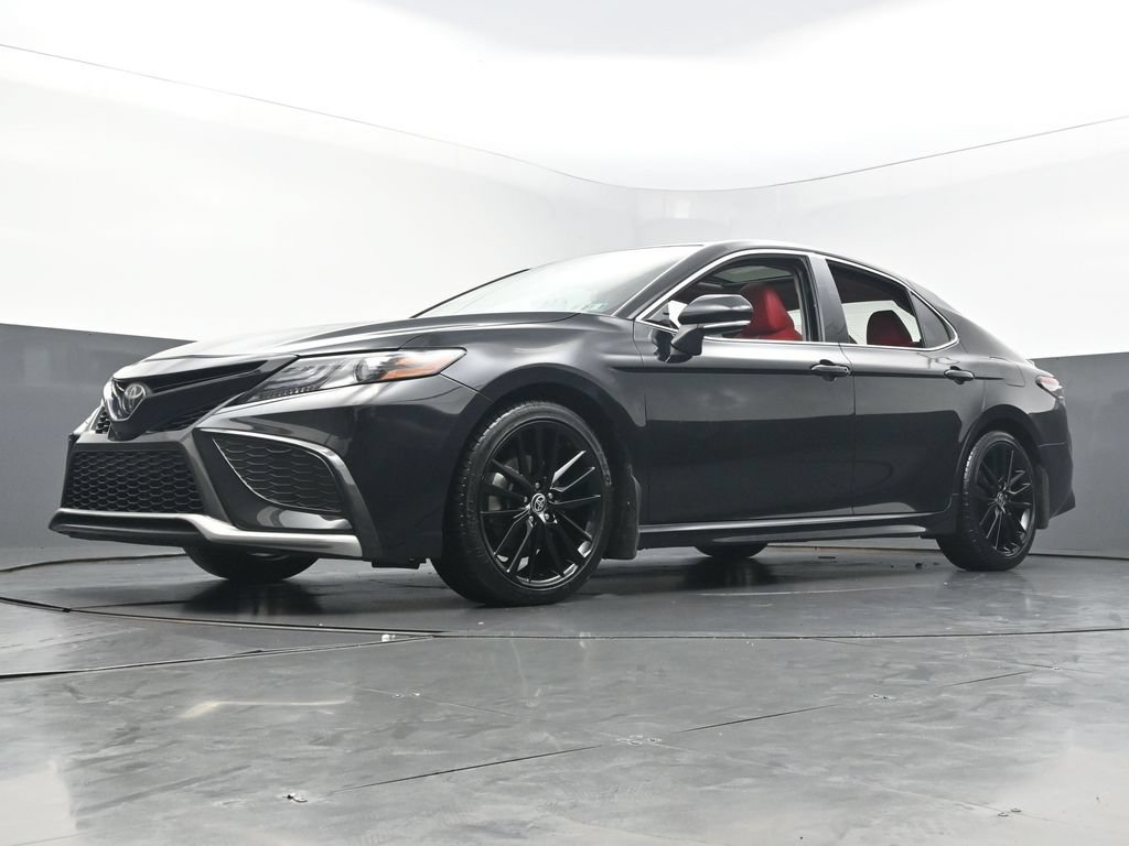 Used 2022 Toyota Camry XSE FWD image 44