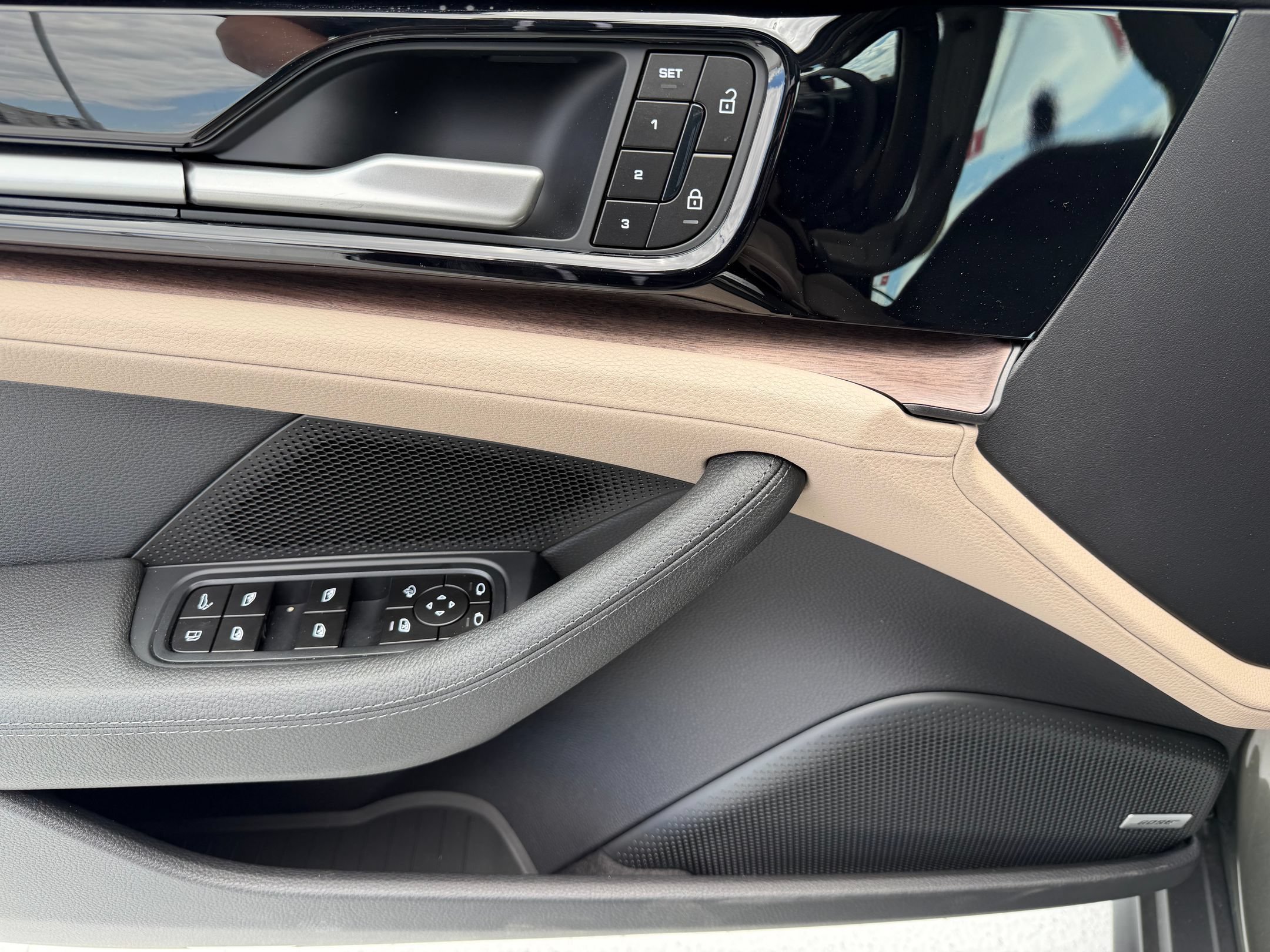 New 2026 Porsche Panamera 4 AWD/4WD image 24