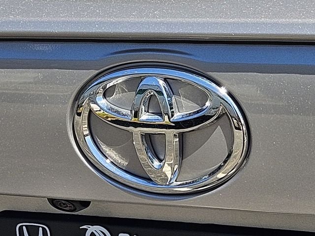 Used 2025 Toyota RAV4 XLE AWD/4WD image 36