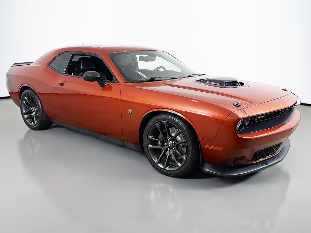 Used 2021 Dodge Challenger R/T Scat Pack w/ Shaker Package image 2