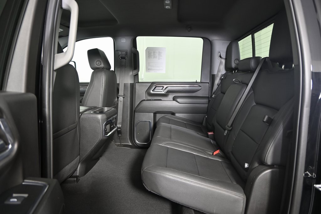 Used 2024 Chevrolet Silverado 3500 LTZ w/ LTZ Plus Package image 17