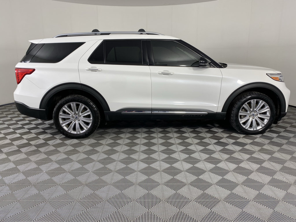 Used 2021 Ford Explorer Limited w/ Hybrid Equipment Group 310A AWD/4WD image 12