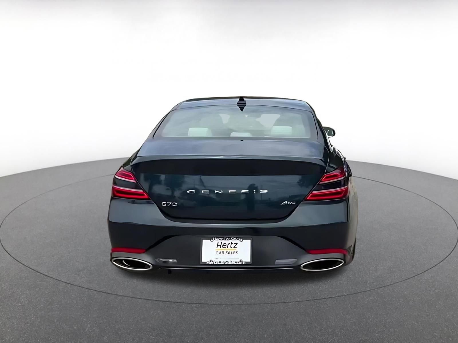 Used 2025 Genesis G70 2.5T AWD/4WD image 11