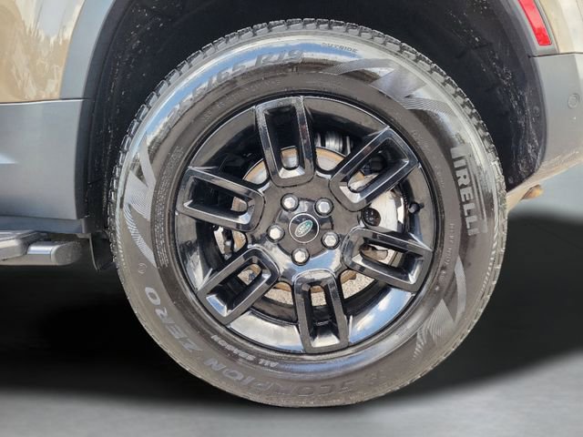 Used 2023 Land Rover Defender 110 S AWD/4WD image 8