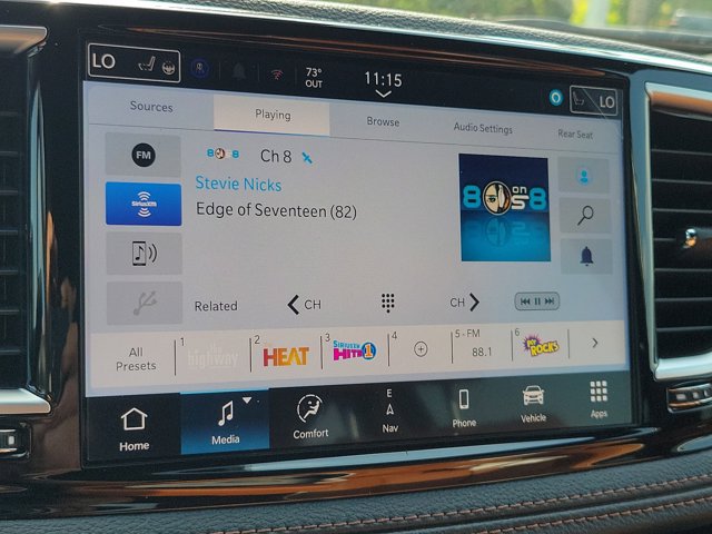 New 2026 Chrysler Pacifica Pinnacle FWD image 24