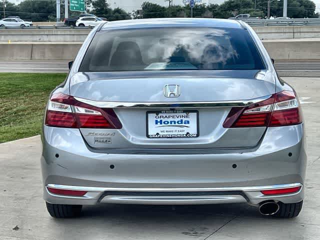 Used 2017 Honda Accord LX image 6