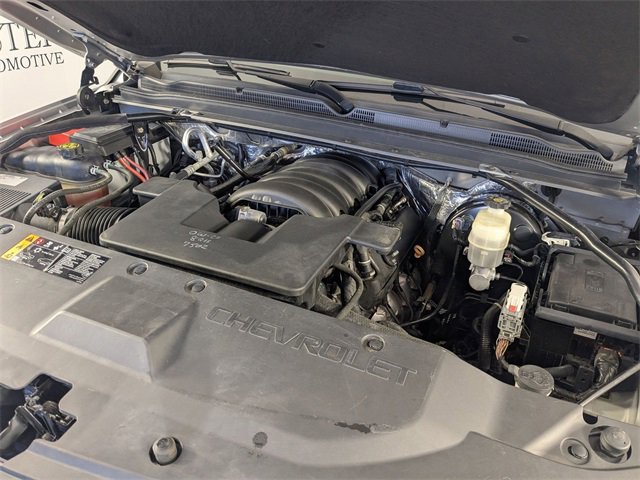 Used 2017 Chevrolet Suburban Premier image 38