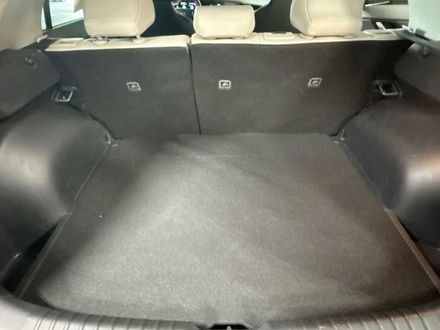 Used 2025 Kia Niro EX FWD image 26