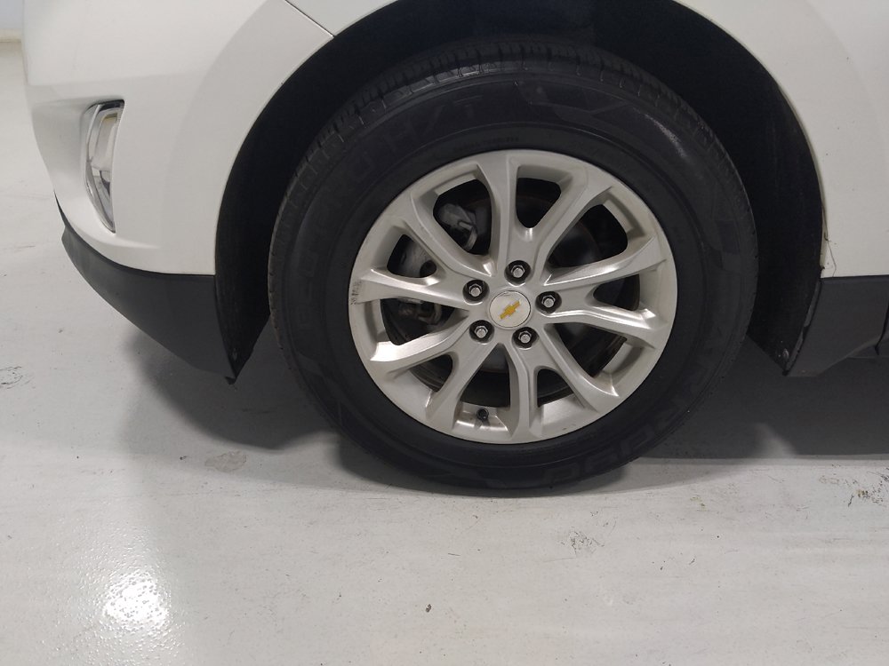 Used 2021 Chevrolet Equinox LT FWD image 31