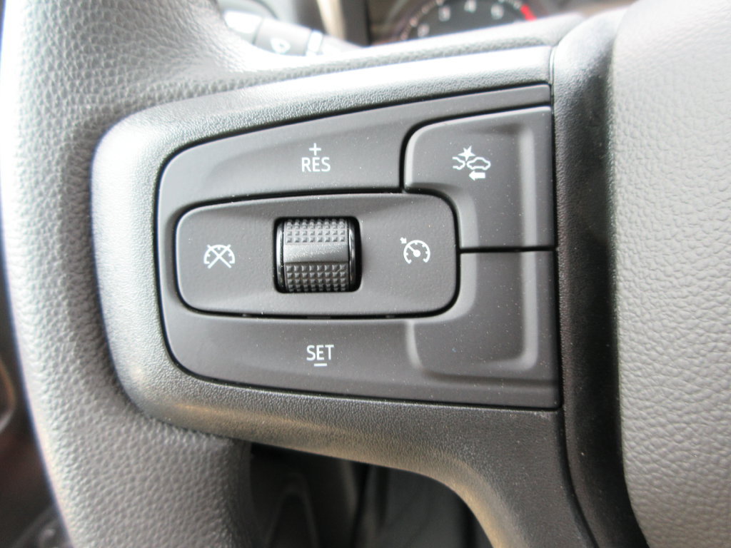 New 2026 Chevrolet Silverado 1500 Custom w/ Turbomax Blackout Package AWD/4WD image 26