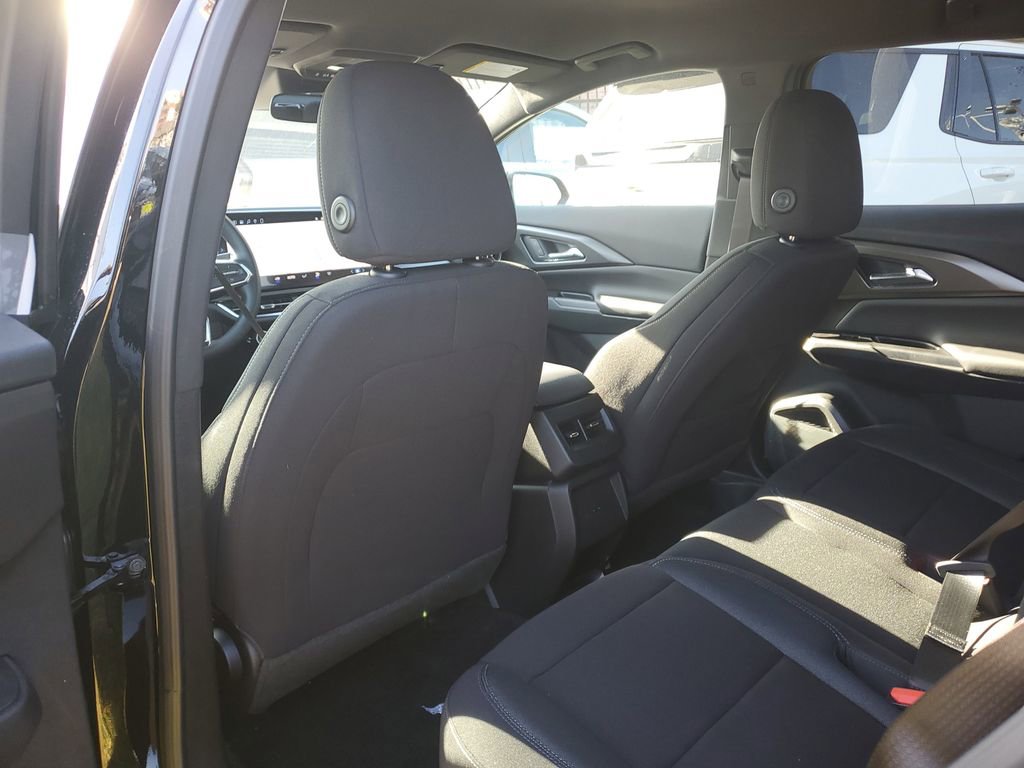 New 2026 Chevrolet Equinox EV LT image 13