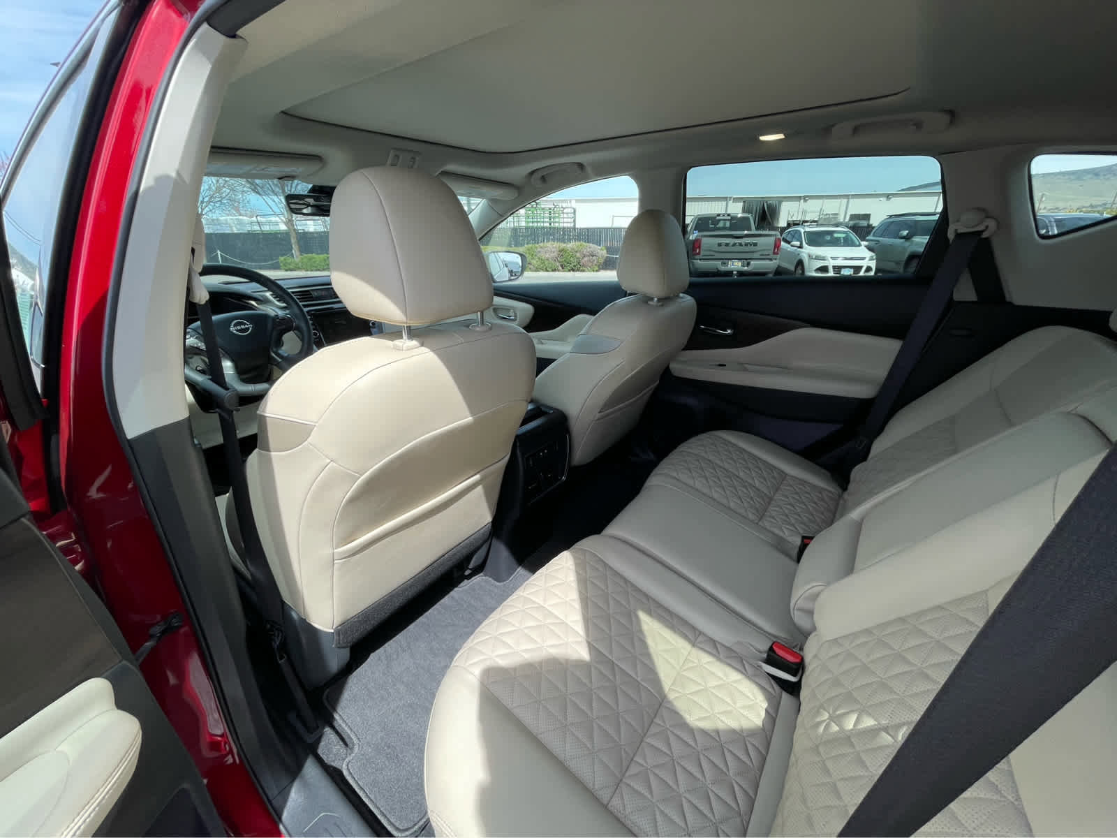 Used 2024 Nissan Murano Platinum FWD image 23