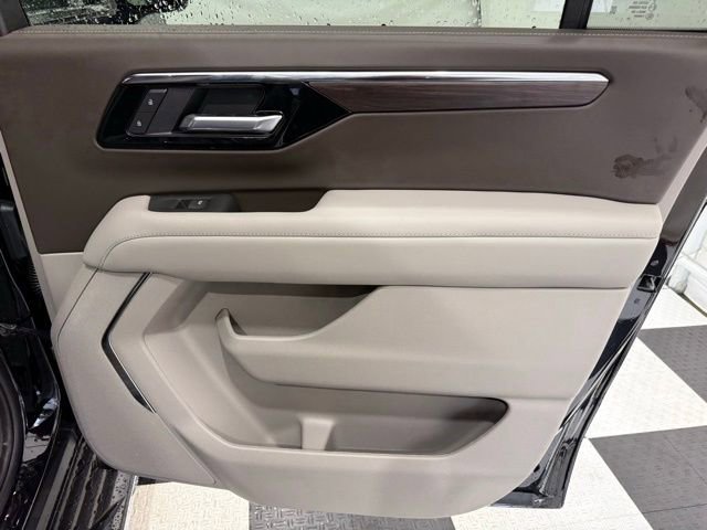 New 2026 Chevrolet Suburban LS w/ LPO, Dark Essentials Package image 28