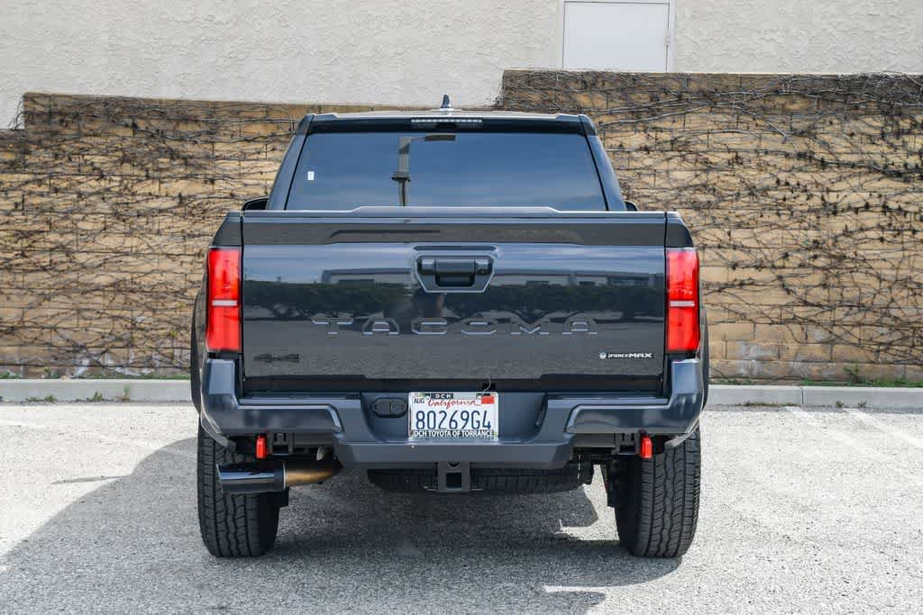 Used 2025 Toyota Tacoma TRD Off-Road image 8
