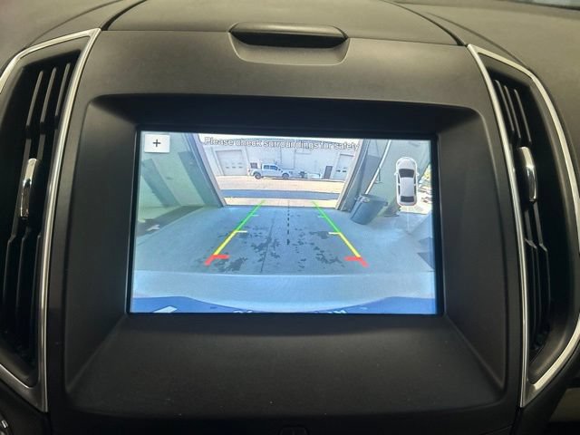Used 2017 Ford Edge Titanium w/ Equipment Group 301A AWD/4WD image 15